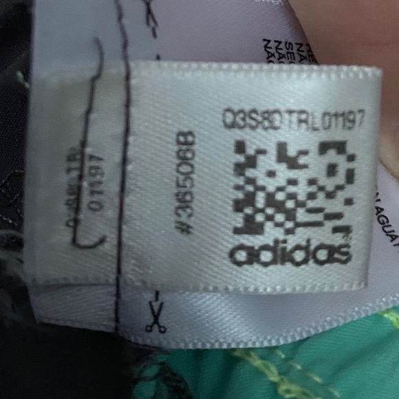 Adidas shorts size XS - Picture 4 of 5